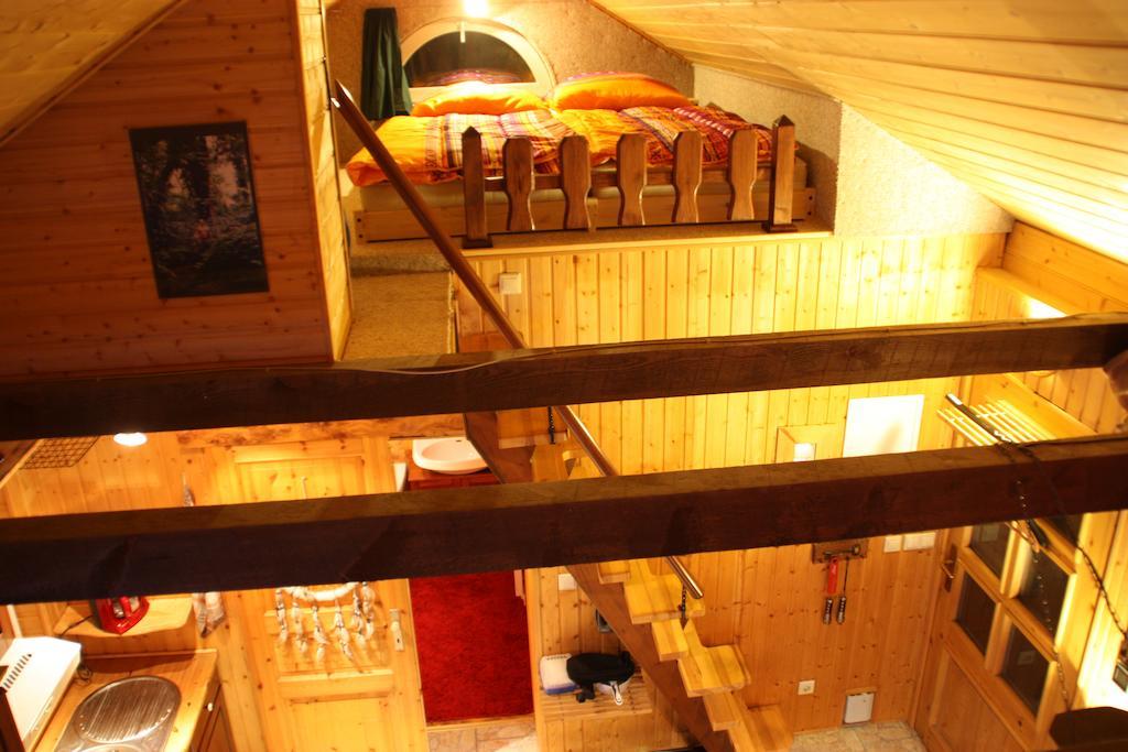 הוילה נוירופין Norwegisches Holzhaus מראה חיצוני תמונה